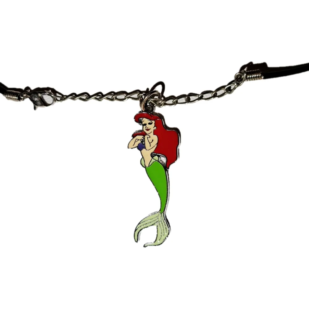 4/$15 🌻 Disney Ariel Little Mermaid Charm Necklace